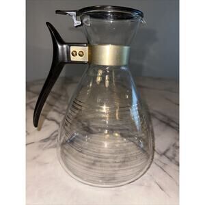 Vintage PYREX COFFEE CARAFE MCM Modern Atomic Design Gold W/ Lid 8 Cups